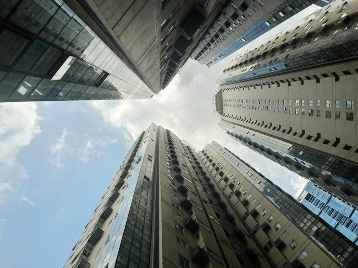 Fort Victoria Condominium Tower C Taguig Exterior photo